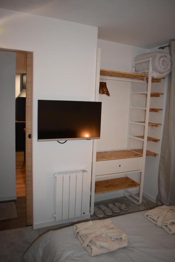 Le Duclos, Appartement Rez-De-Jardin Dinan Centre Exterior foto